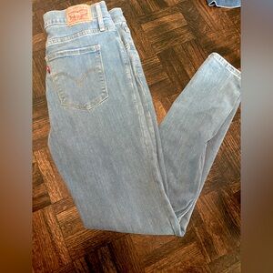 Levi 720 Skinny